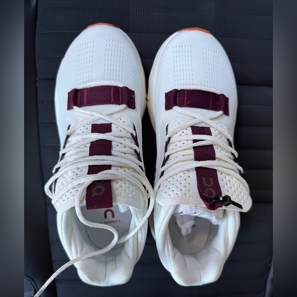 NWOT On Cloudnova 2 Mulberry - Picture 2 of 5